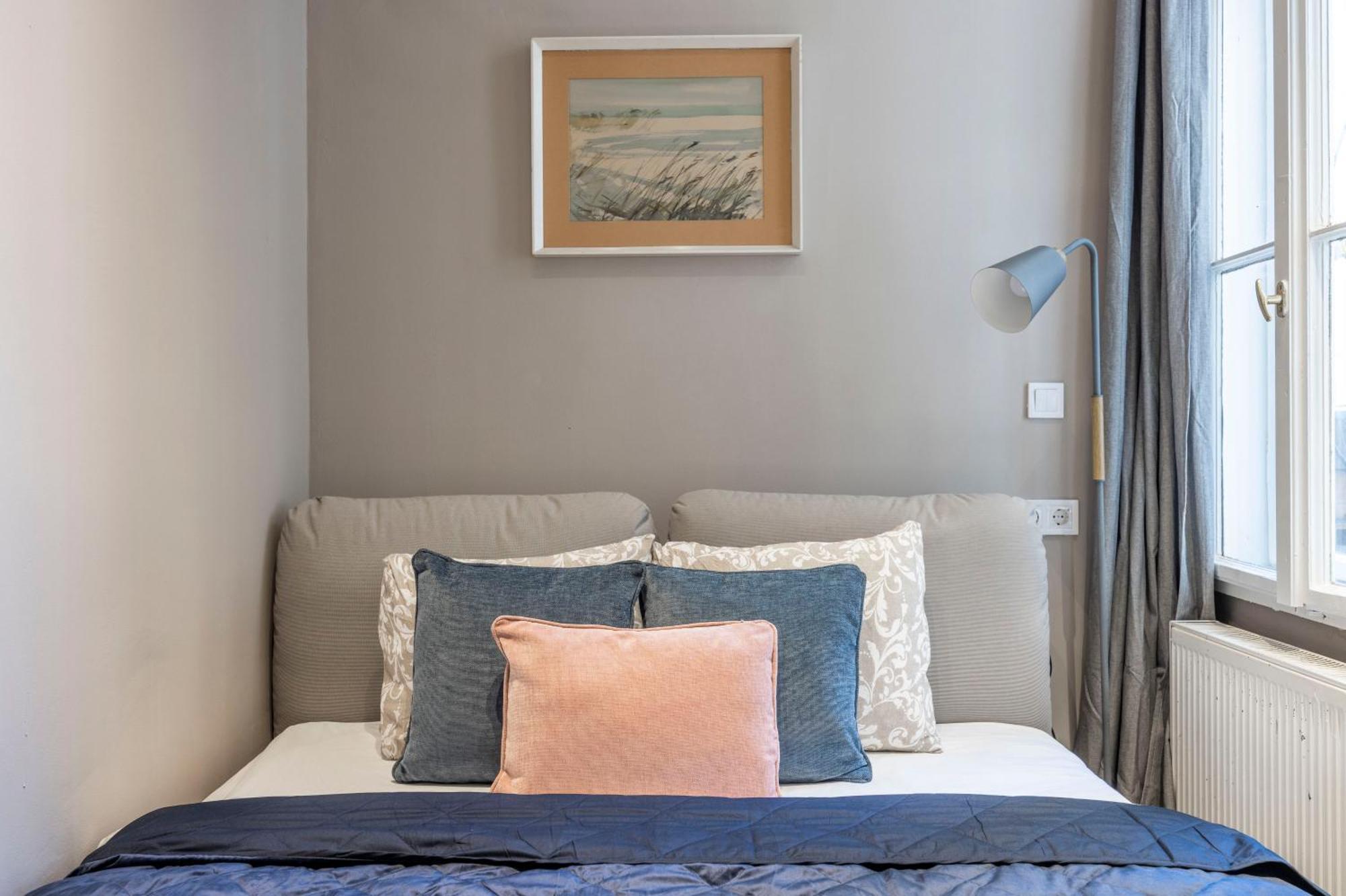 Charming Central Dream Home & Retreat By Prestige Homes ブダペスト エクステリア 写真