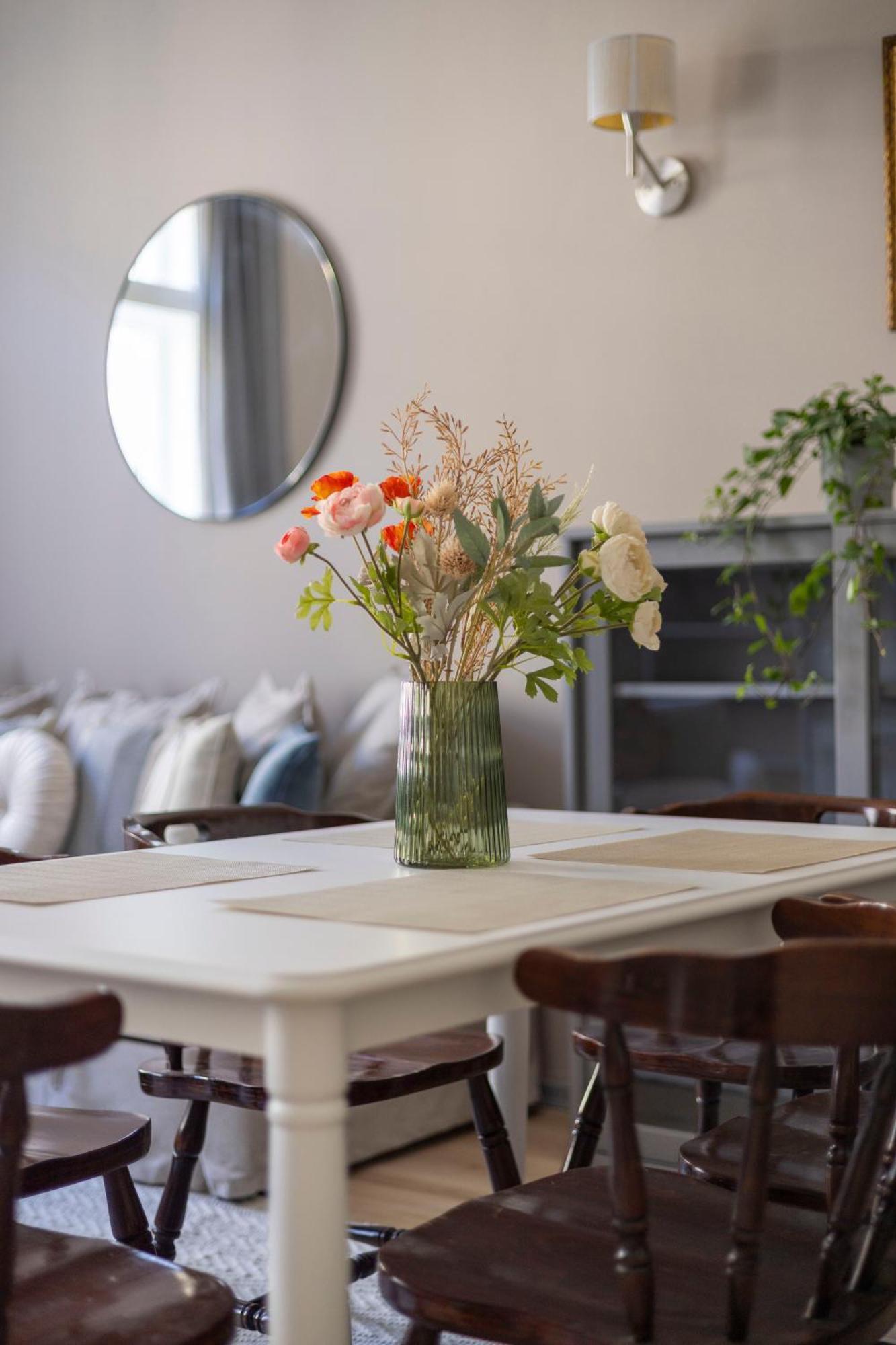 Charming Central Dream Home & Retreat By Prestige Homes ブダペスト エクステリア 写真